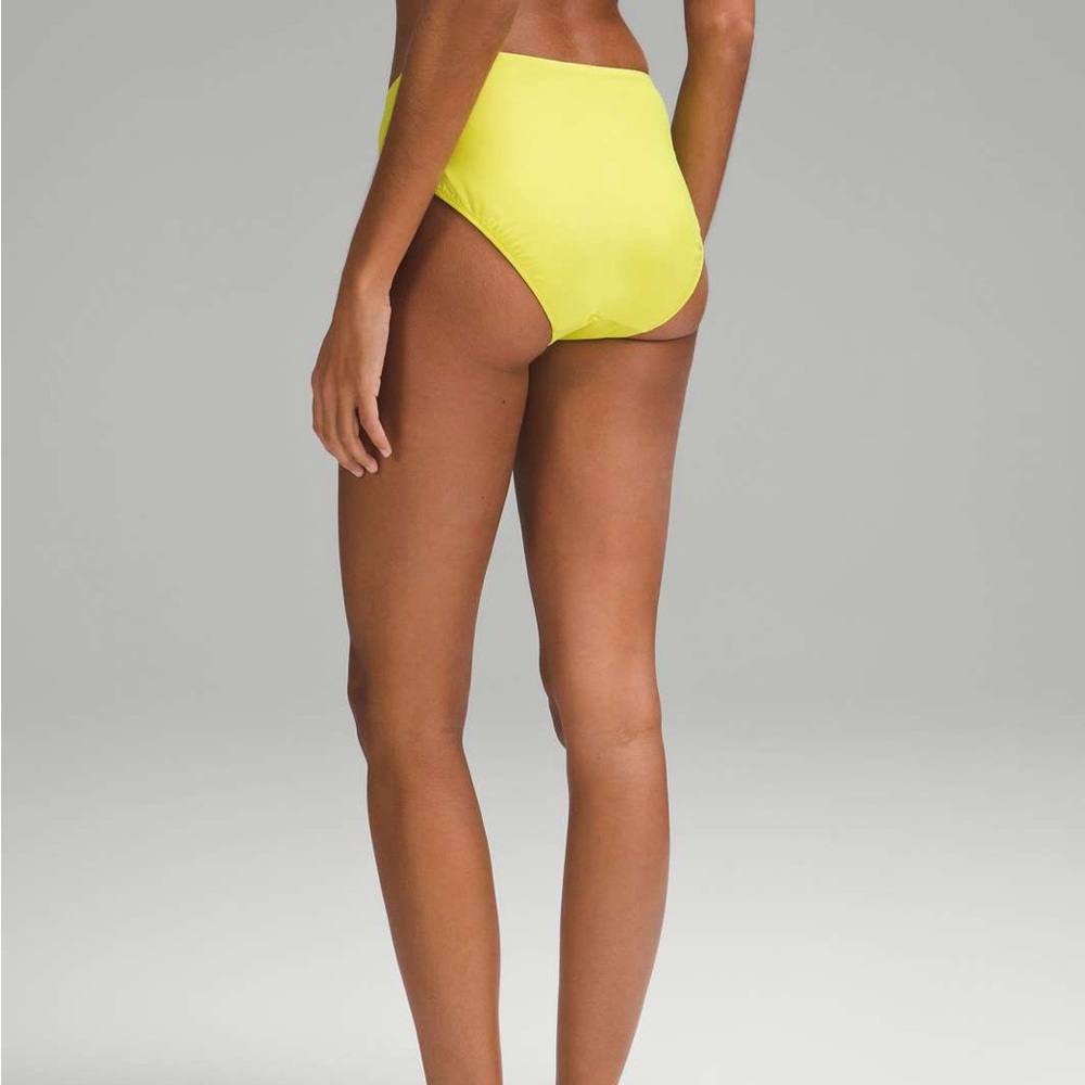 NWT Lululemon Waterside Super-High-Rise High-Leg Swim Bottom Yellow Serpentin 14